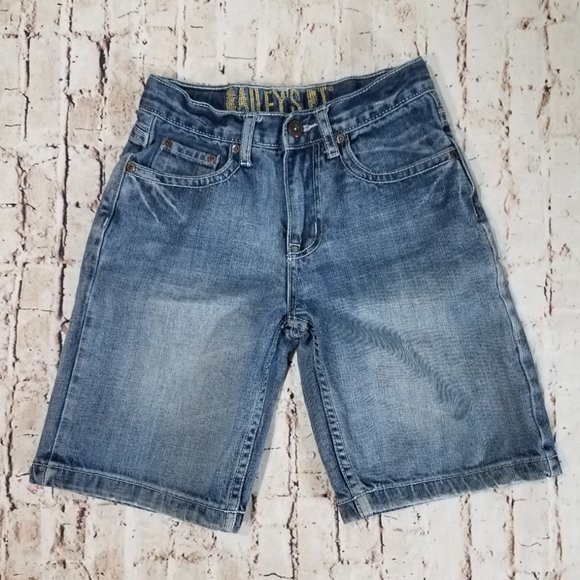 Bailey's Point Jean Shorts, Boys Size 8 - Picture 1 of 4